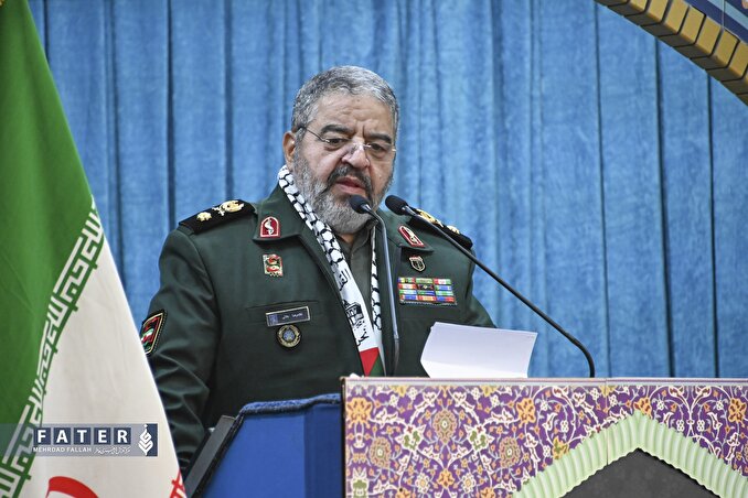 گزارش تصویری|سخنرانی سردار جلالی در پیش از خطبه‌های نماز جمعه تهران
